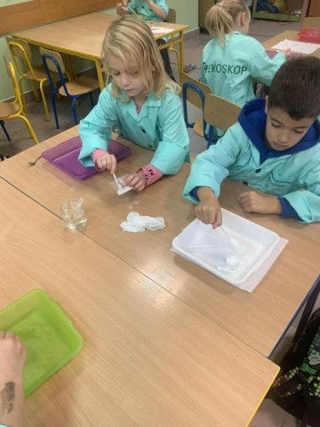 b_1024_768_0_00_images_2023_2024_Chmurka_Warsztaty_EKOSKOP_402283867_805922824669001_3908892858498768769_n